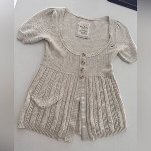 Hollister Cable Knit Short Sleeve Cardigan Size S Cream Button Front Babydoll